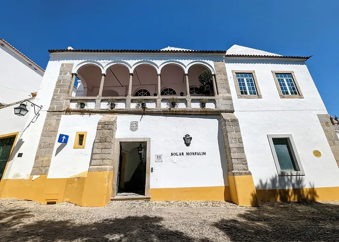 Hotel Solar De Monfalim